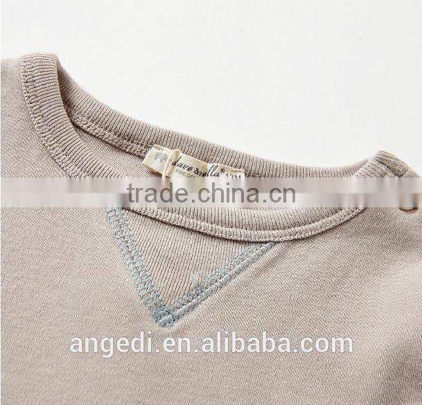 Flatlock baby sweatshirt