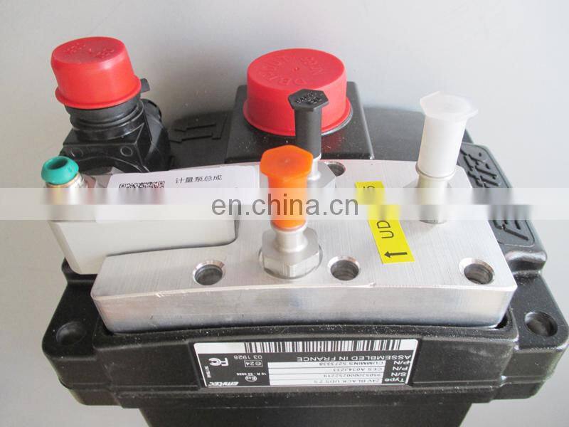 Genuine QSM11/ISM11 Diesel Engine Urea Doser Pump 5273338 Asembed in France