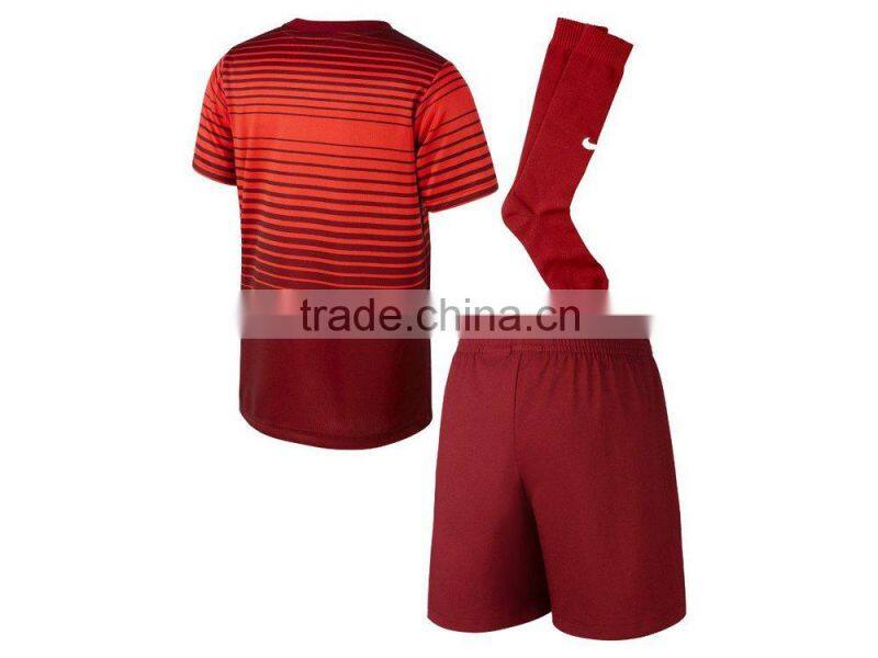 Cheap soccer team uniforms from China