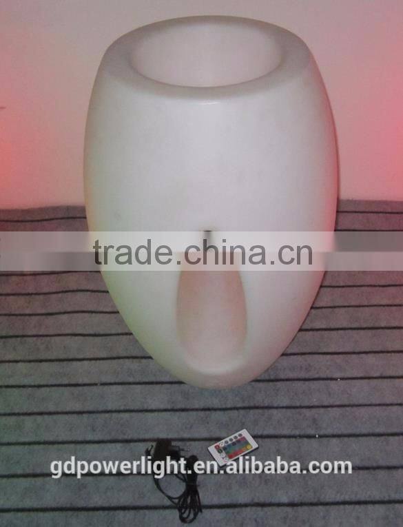 New PE plastic Flowerpot with LED light YXF-4667