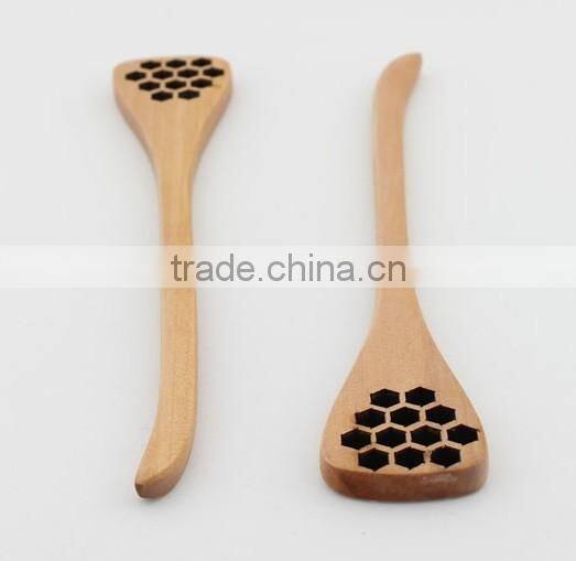 Wooden honey dipper