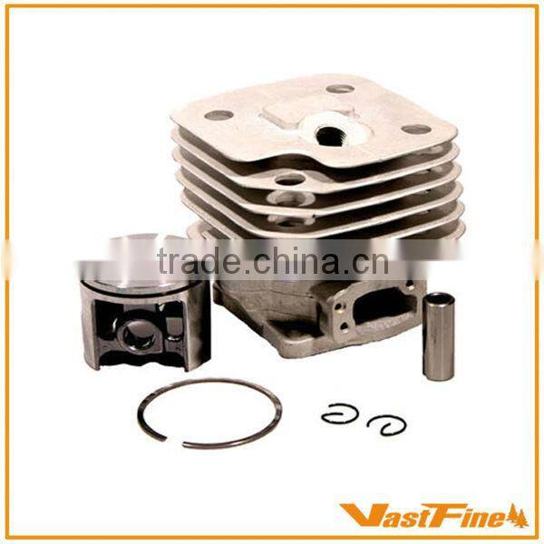 Cheap Chainsaw Spare parts Chainsaw Cylinder and Piston Kit fits Husqvarna268/272/61