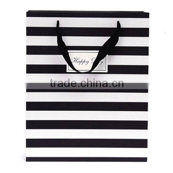 Various Color And Type of Stripe Paper Bag Paper Gift Bag