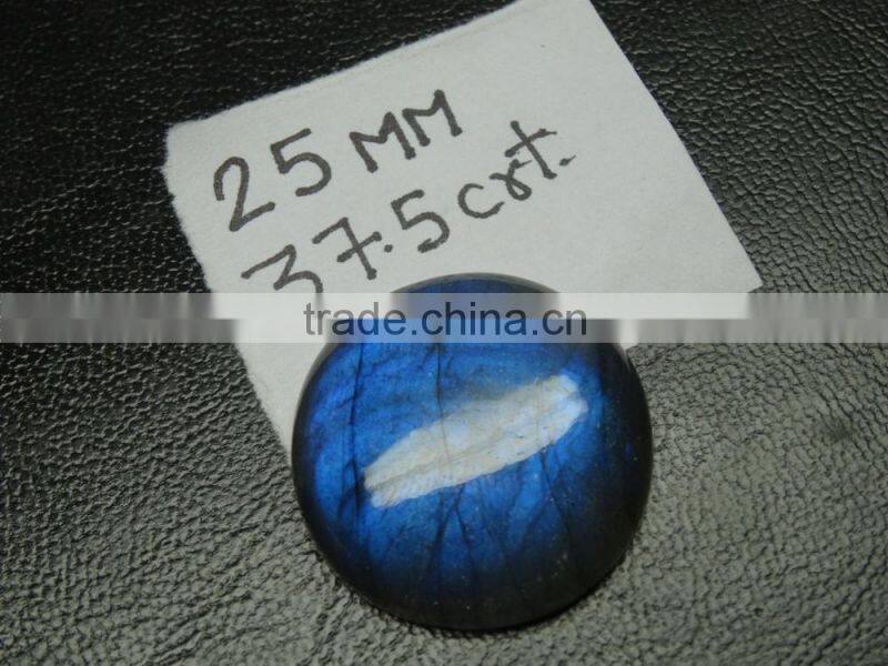 Best quality New Arrival Mother of Pearl gemstone with nice carving and Leaf Shape
