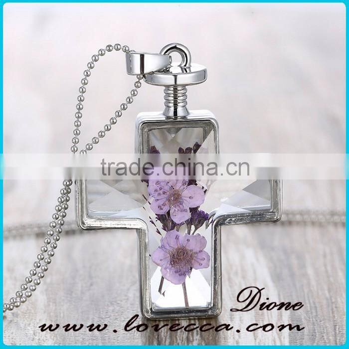 Fashion Latest Design Golden Cross Real Dried Flower Necklace Crystal