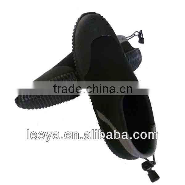 full cut neoprene dive boots water boots with zipper