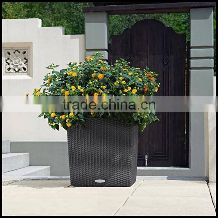 Bulk plastic rattan woven square shape shallow flower pots