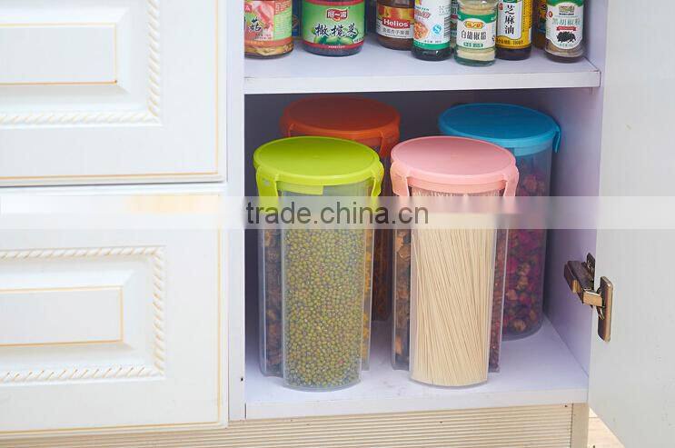 Wholesale Stock Kitchen Seal Dustproof Moistureproof 3 Lattices Fresh Barrel Food Bucket