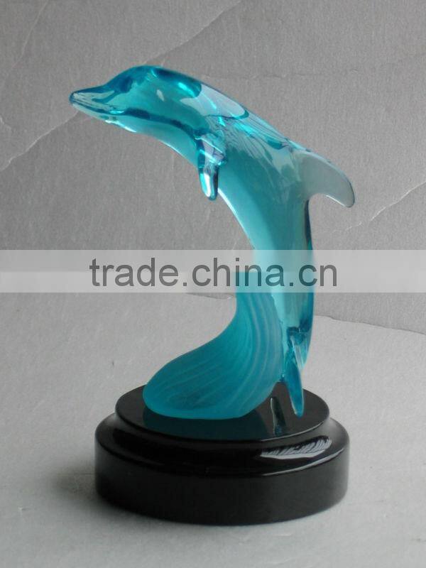 Wholesale custom resin glass dolphin animal figurines