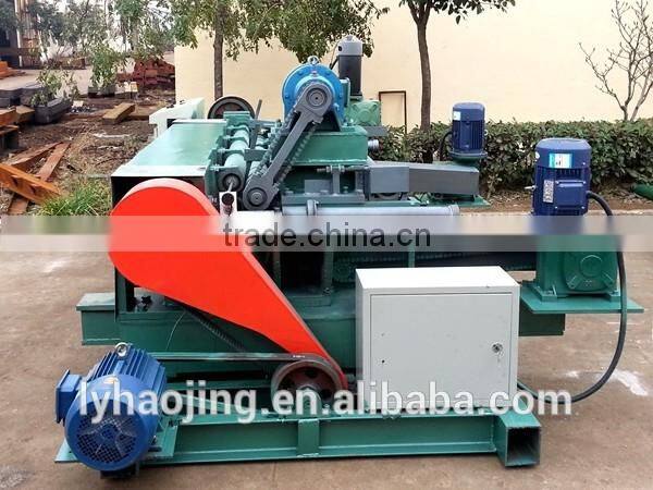 China Spindless Wood Rotary Peeling Machine / Wood Peeling Machine