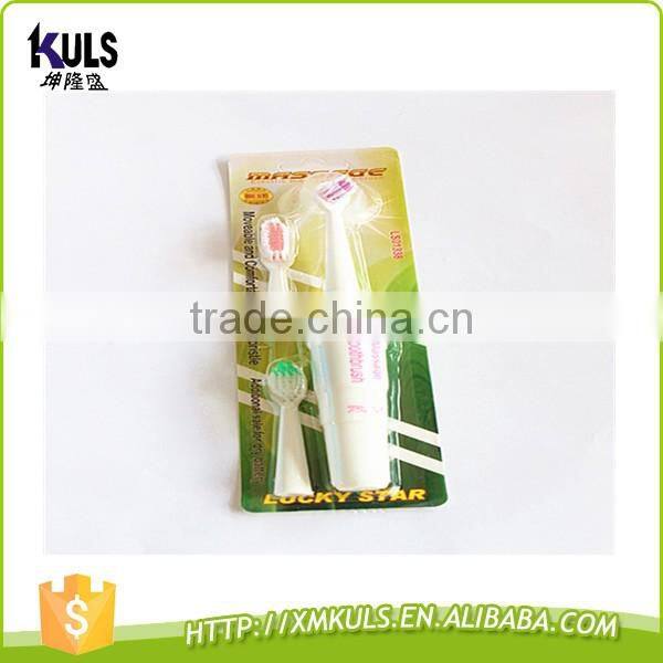 Electric toothbrush sutomatic with 3 free brush heads