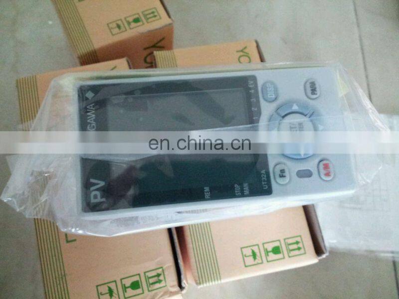 Yokogawa UT32A Digital Indicating Controller UT32A-000-10-00 High Quality