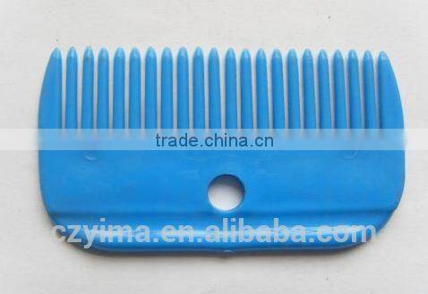 plastic horse cleaning comb