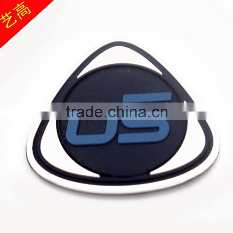 Colorfast 2D PVC logo patch for luggage bag decoration