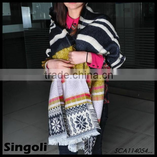 Fashio Trendy 2015 Spring ladies bohemia weave Scarf