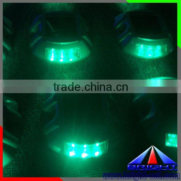 Solar Roadway safety light with CE ROHS approve ,solar garden stud