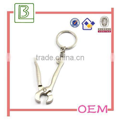 New promotion gadgets Metal gavel keychain