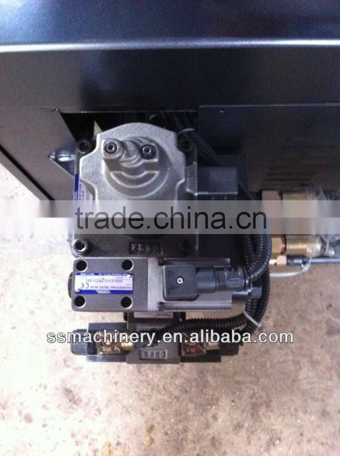Small injection molding machine price