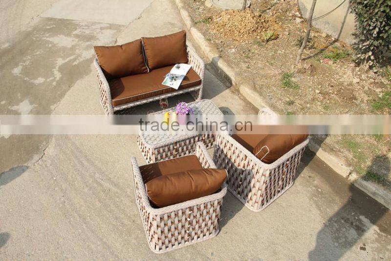 2016 NEW DESIGN WIDE FLAT WICKER CHAIR