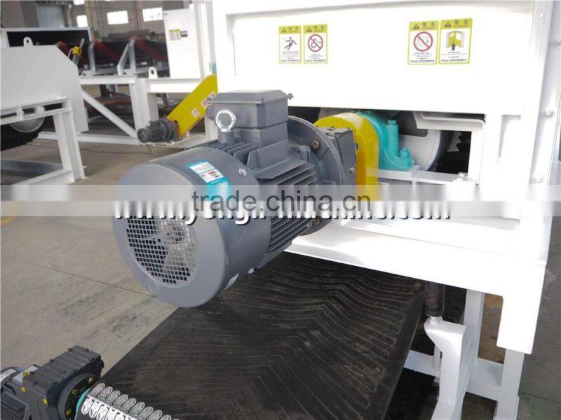 Single double roller automatic wood peeler machine