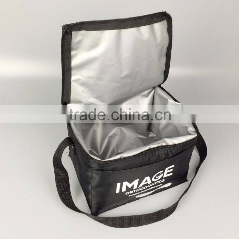 Promotional Vinyl Free Shoulder Insulated Lunch Bag
