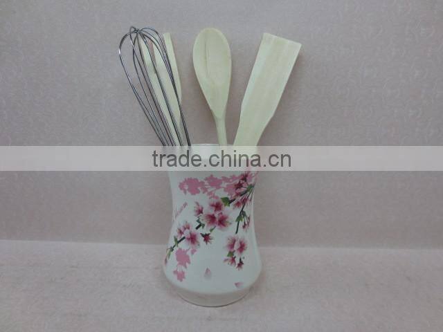 Decorative DFC Ceramic Teapot for Home Using