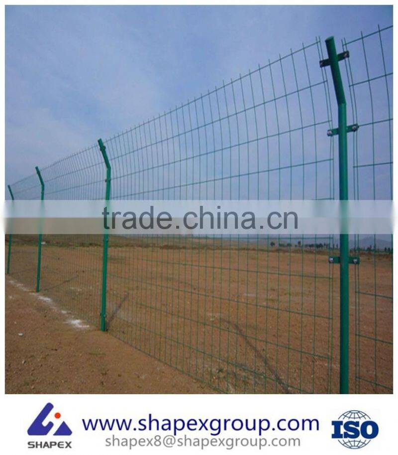 China supplier Hot-dipped galvanized / pvc coated / powder coated welded wire mesh fence
