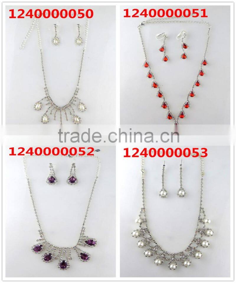 Newest design baroque pearl necklace set