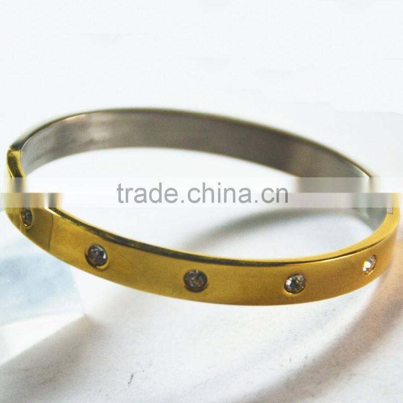 High quality diamond bangles for lover