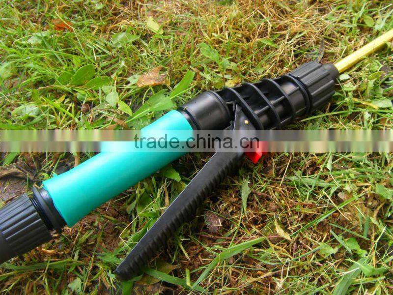 2015 NEW 8L batteyer pump sprayer on wheels