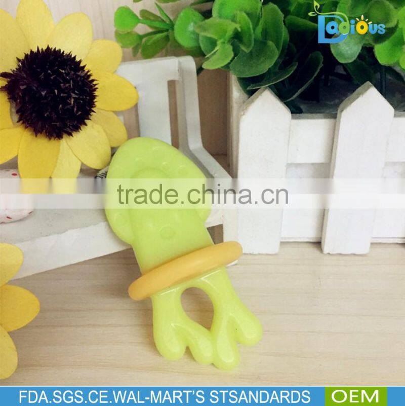 Wholesale BPA Free Natrual Soft Toy Silicone Baby Teether fish shape infant teether