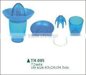 Plastic hand-held lemon juice Extractor As seen on tv product