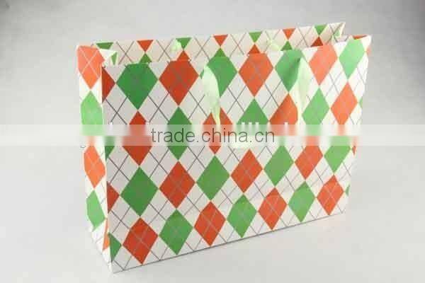 Foldable Gift Bag with Diamond Pattern/ Shopping Bag