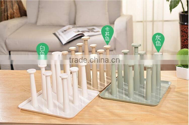 Plastic creative drain cup holder beer cup holder