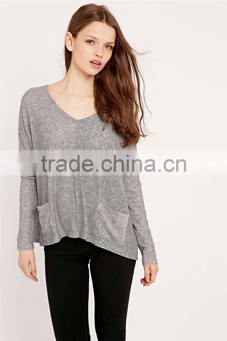 Stylish t shirts design loose neck t shirts of custom long sleeve t shirts for men
