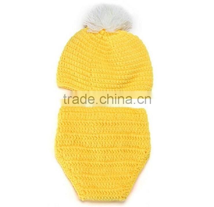 2016 Fashion baby handmade cartoon DUCK model knitted hat baby hat pant shoes set