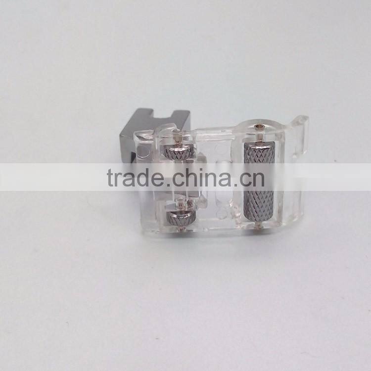 Sewing Machine Slant Shank Roller Presser Foot #153 - Singer