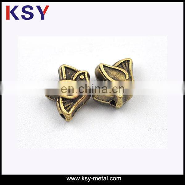 Engraved custom metal jewelry tags