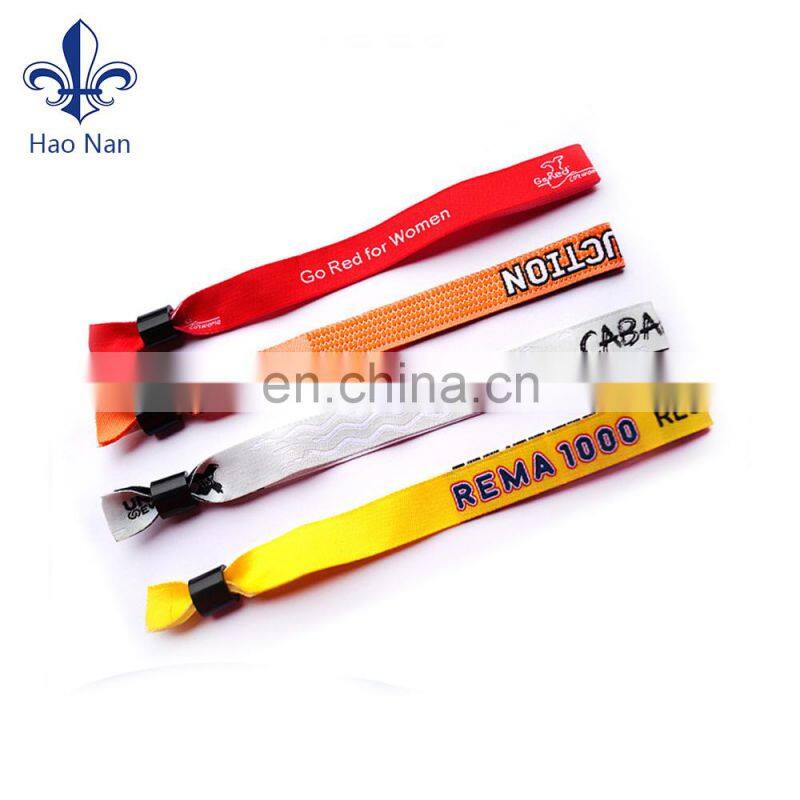 china custom design wristband with QR code