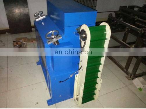 automatic walnut hulling machine / Nut cracking machine /nut cracker machine