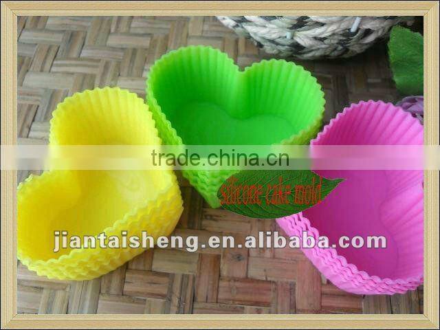 Heart shape silicone molds for cake decorating sales promotion
