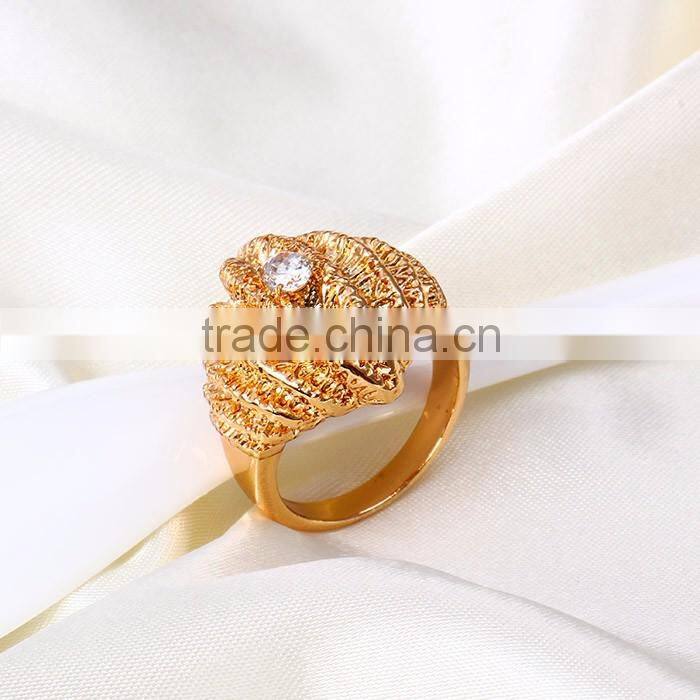 China Jewelry Manufacturer 18k Gold Color Heart-shaped Jewelry Ring