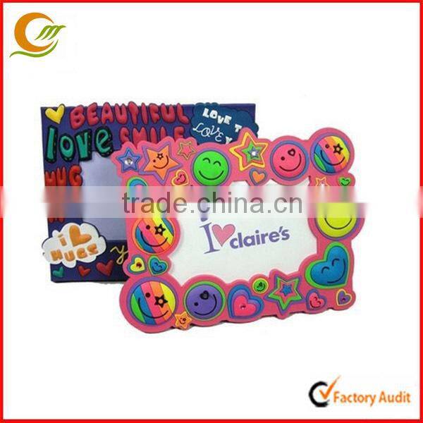 Mini photo frames Heart shaped PVC picture frame with keychain