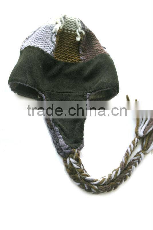 acrylic cheap earflap hat with braid and top tassel