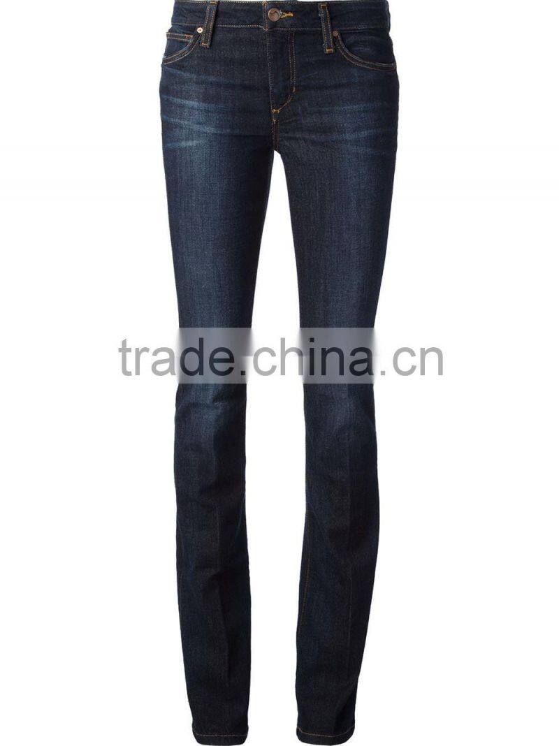 Medium rise carrot fit blue denim women jeans