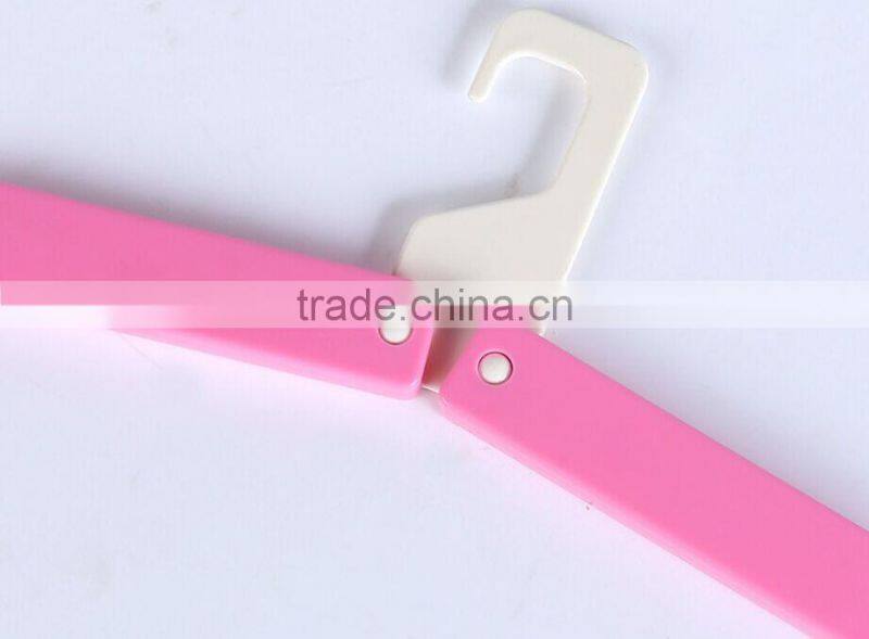 Plastic clothes hanger travel foldable hanger