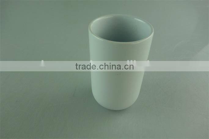cheap white ceramic bathroom set/sampoo jar and cup set wholesale for hotel used