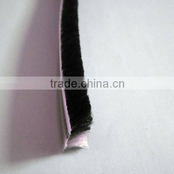 Plastic wool pile black for windows