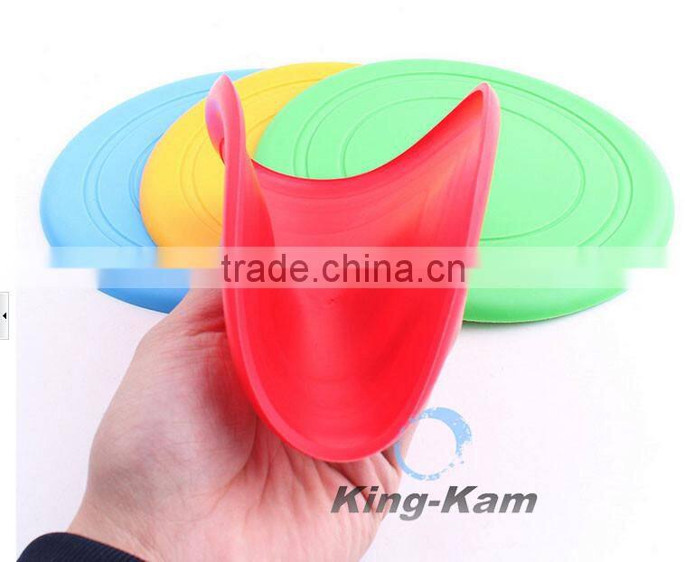whosale different colors silicone soft frisbee silicone frisbee for pets training