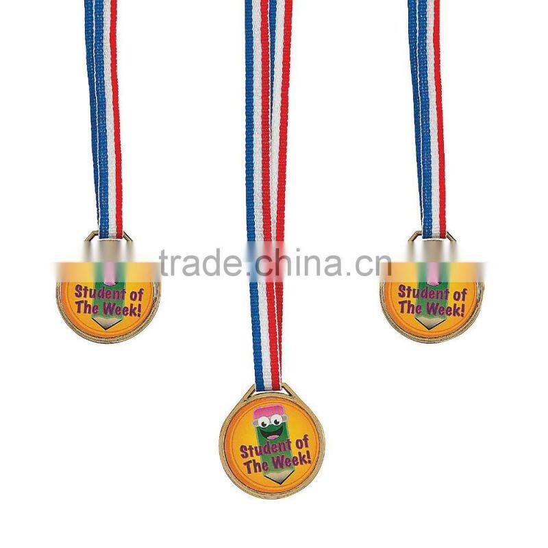 Wholesale Cheap Promotional Sport Souvenirs Plastic Gold Healthy Heart Shape Award Medals with Ribbon and Custom Message Sticker